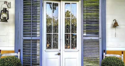 Charming historic 3-bedroom house in marvelous Washington Louisiana