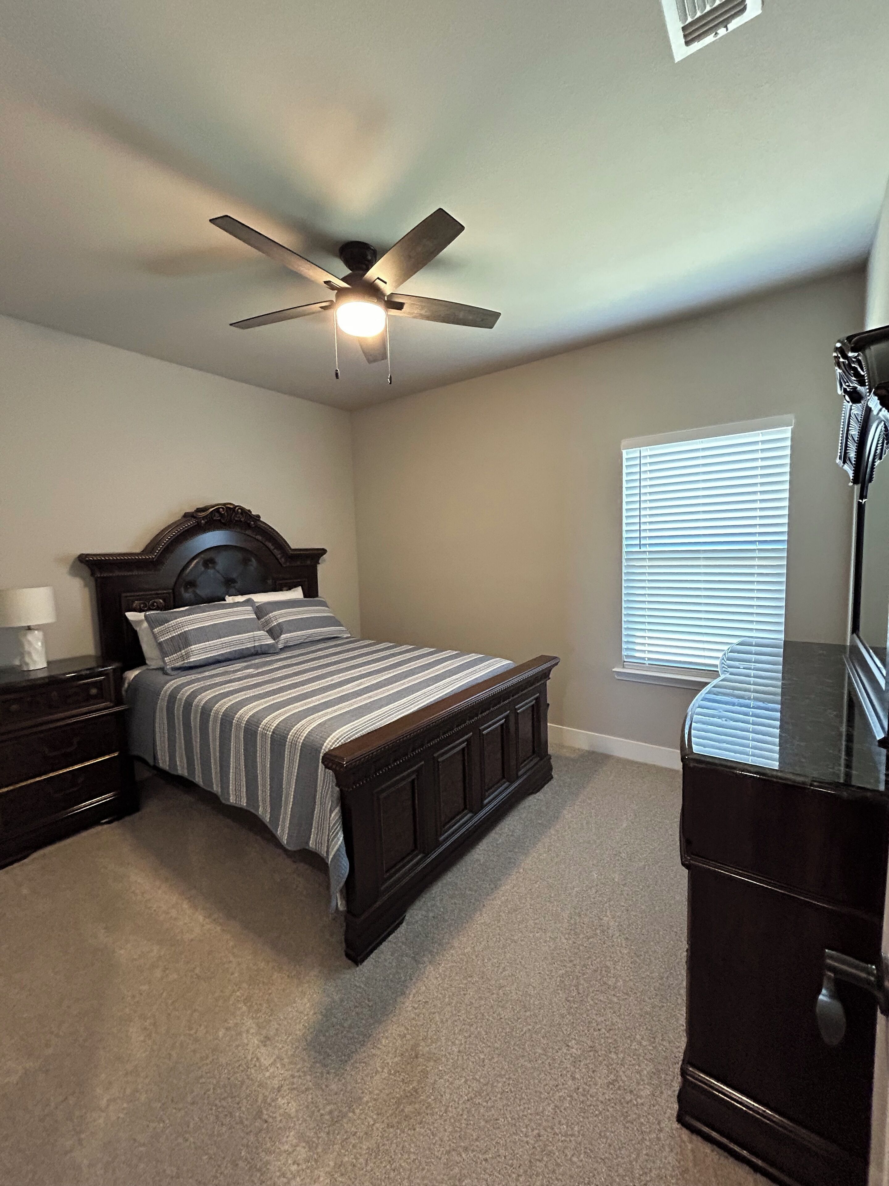 4 chambres, Wi-Fi gratuit, draps fournis