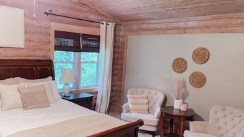 3 bedrooms, iron/ironing board, travel cot, WiFi