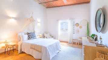 3 chambres, Wi-Fi gratuit, draps fournis