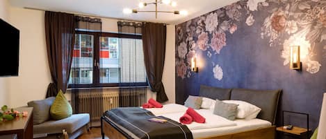 1 chambre, bureau, Wi-Fi gratuit, draps fournis