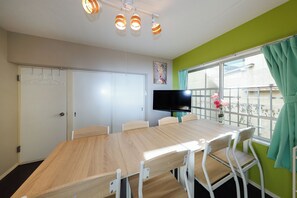 103 | Living area | TV - Grace Heiwajima (Tokyo)