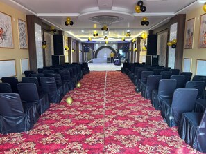 Meeting facility - Hotel Wings Grand (Alwar)