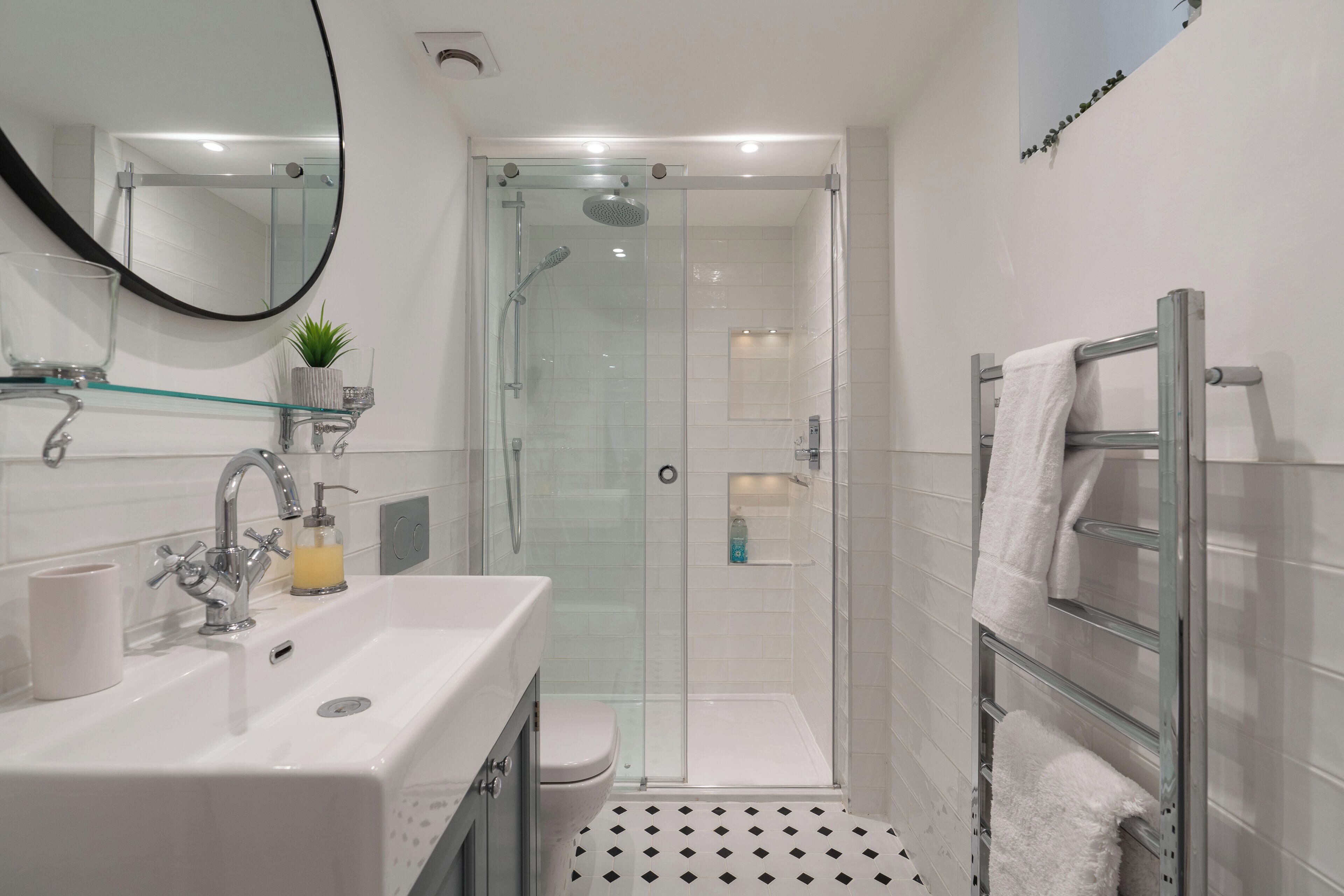House | Bathroom