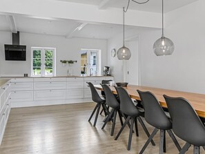 Dining - "Vinni" - 25km from the sea by Interhome (Rødding)