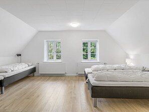 6 Schlafzimmer, WLAN