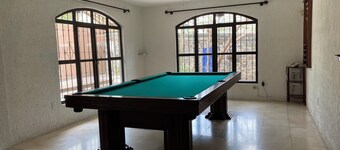  ZONA EXCLUSIVA Y COMODA. SEGURA, AMPLIA Y DIVERTIDA.
PARA  FAMILIA Y AMIGOS.