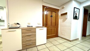 Interior - Esquinzo Beach & Pool in paradise (Esquinzo)