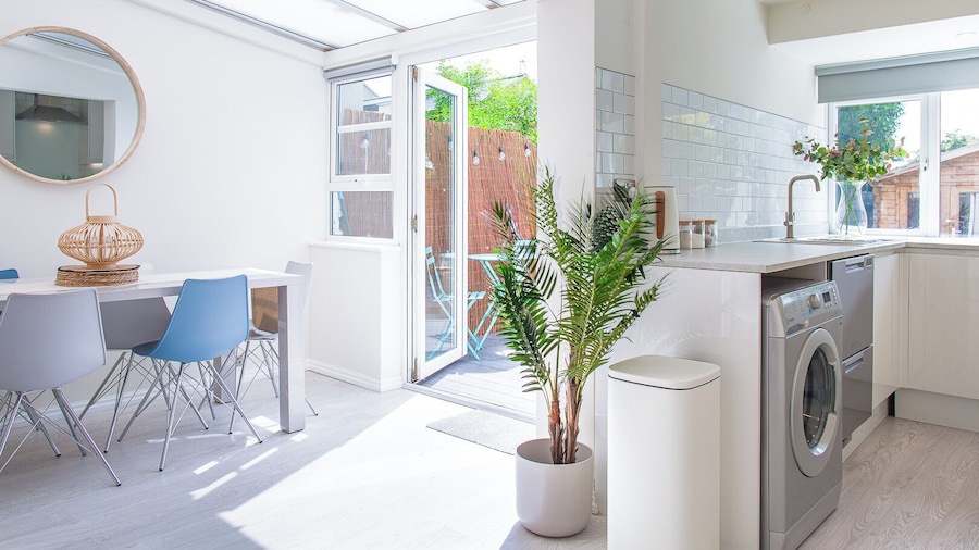 Stunning Townhouse with Large Garden