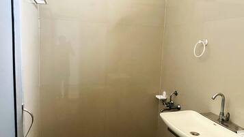 Double Room, Smoking | Bathroom