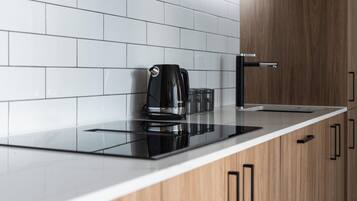 Premium Apartment, Non Smoking, City View | Private kitchen | Electric kettle, toaster