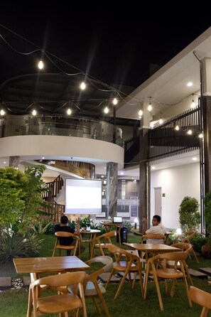 Exterior - GRAND SAMOTA HOTEL (Sumbawa Besar)
