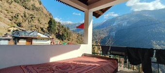 Find Peace in the Himalayas: Dodital Homestay 