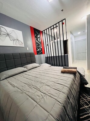 Studio Suite Deluxe | Bàn, bàn ủi/dụng cụ ủi quần áo, truy cập Internet không dây miễn phí 