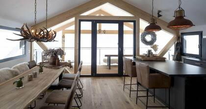 Lovely chalet with sauna