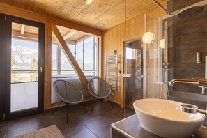 Een douche, een haardroger