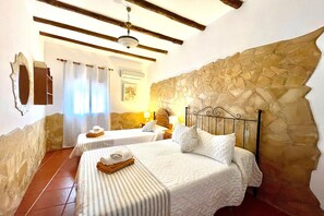 2 Schlafzimmer, Bügeleisen/Bügelbrett, Internetzugang