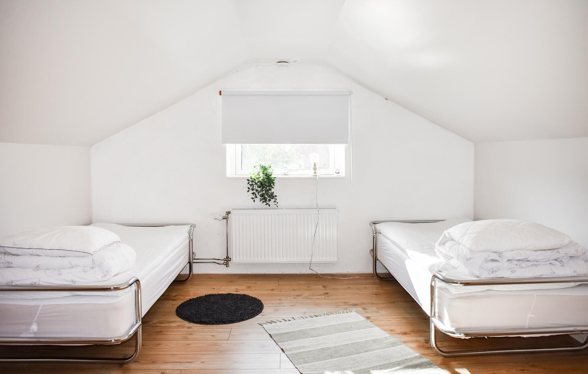 3 quartos, Wi-Fi de cortesia, roupa de cama