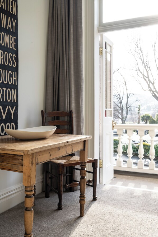 Premium Apartment, City View | Terrace/patio - Star Struck on Stuart Street (Dunedin)