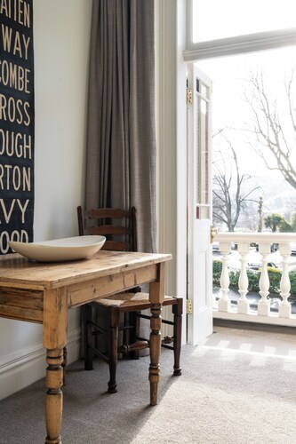 Star Struck on Stuart Street