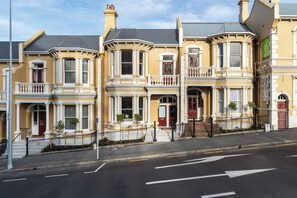 Front of property - Star Struck on Stuart Street (Dunedin)