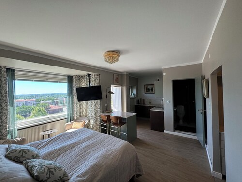 Stylish studio apartment with a view