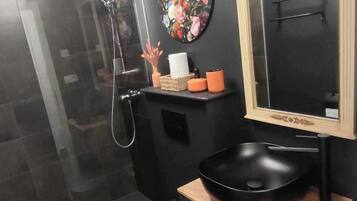 Towels, toilet paper