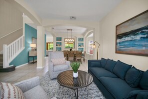 TV, DVD player, stereo, offices - Emerald Paradise. New decor, 15 mins from Disney! (Kissimmee)