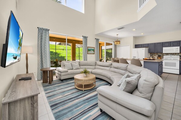 TV, DVD player, stereo, offices - Emerald Paradise. New decor, 15 mins from Disney! (Kissimmee)