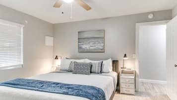 3 bedrooms, desk, iron/ironing board, WiFi