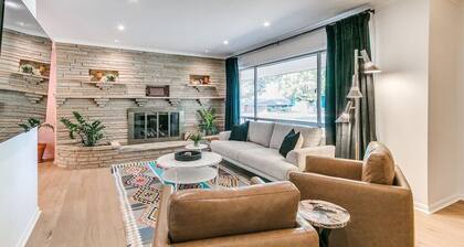 Desert Rose: 1950s southwest modern home
