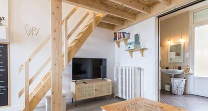 Charmant studio indépendant avec terrasse, jardin et parking, prÚs du Mont St-Michel