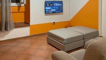 Interni