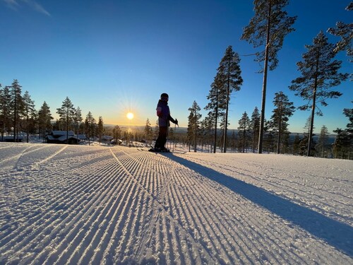 Neugebaute Gemütliche Skihütte in Idre- Himmelfjäll mit Aussicht-50m zum Lift