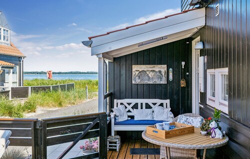 3 bedroom awesome home in Juelsminde