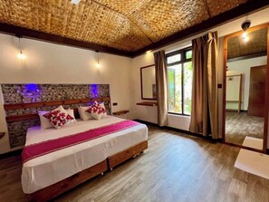 家庭双人房, 花园景观 | 免费 WiFi