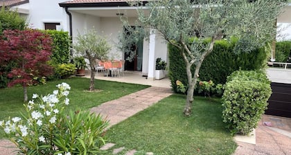Villa Green Harmony - Ideal Solution to stay near Verona and Garda Lake