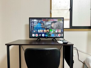 Literie hypoallergénique, bureau, rideaux occultants