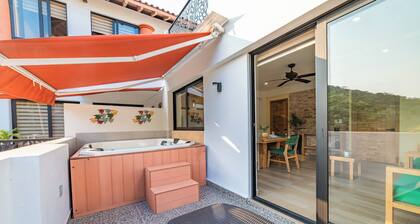 Centrally located condo with private plunge pool