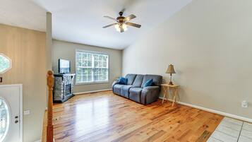 House (3 Bedrooms) | Bahagian dalam