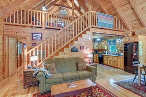 House (1 Bedroom) | Interior