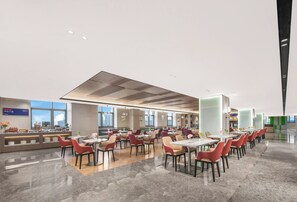供应早餐