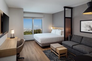 Desk, laptop workspace, blackout drapes, iron/ironing board - Hyatt Place Cape Canaveral (Cape Canaveral)