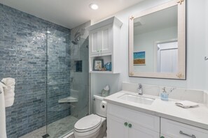Condo, 2 Bedrooms | Bathroom | Towels - Maui Kamaole, #i215 2 Bedroom Condo by RedAwning (Kihei)