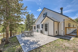 House, 4 Bedrooms | Exterior - Golden Gate Getaway 4 Bedroom Home by RedAwning (Black Hawk)