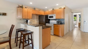 Unclassified image, 2 of 27, button - Hale Kamaole, #215 1 Bedroom Condo by RedAwning (Kihei)