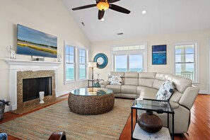 Smart TV - Beautiful 4 BR with private pool & ocean views from most every room! (Emerald Isle)