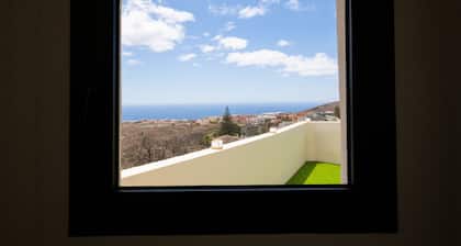 Newly refurbished holiday home in S/C