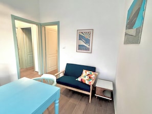 Interior - Apartment in Art Nouveau villa completely renovated waterfront center (Grottammare)