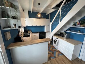 Microwave, oven, stovetop, dishwasher